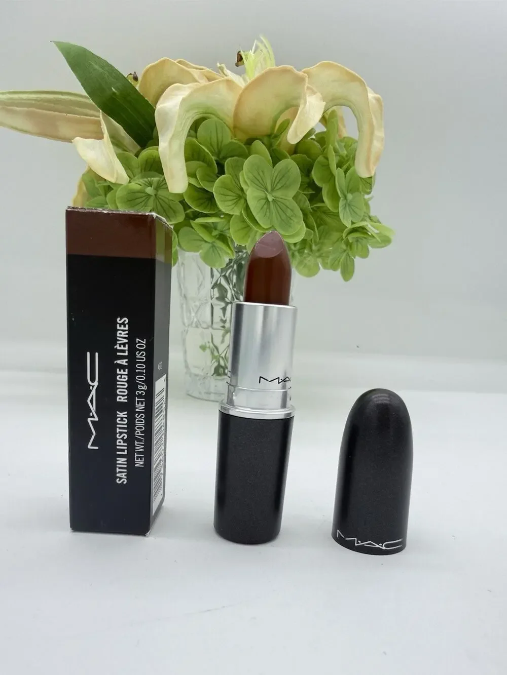 Mac Satin Lipstick 817 PHOTO Full Size 3 g / 0.10 Oz.